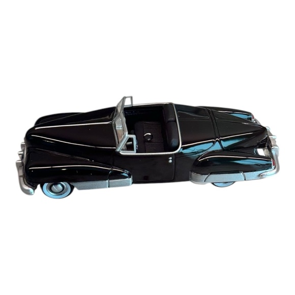 1938 Buick Y-Job #1 ~ Hallmark Keepsake ~ 2018 NIB - Picture 3 of 7